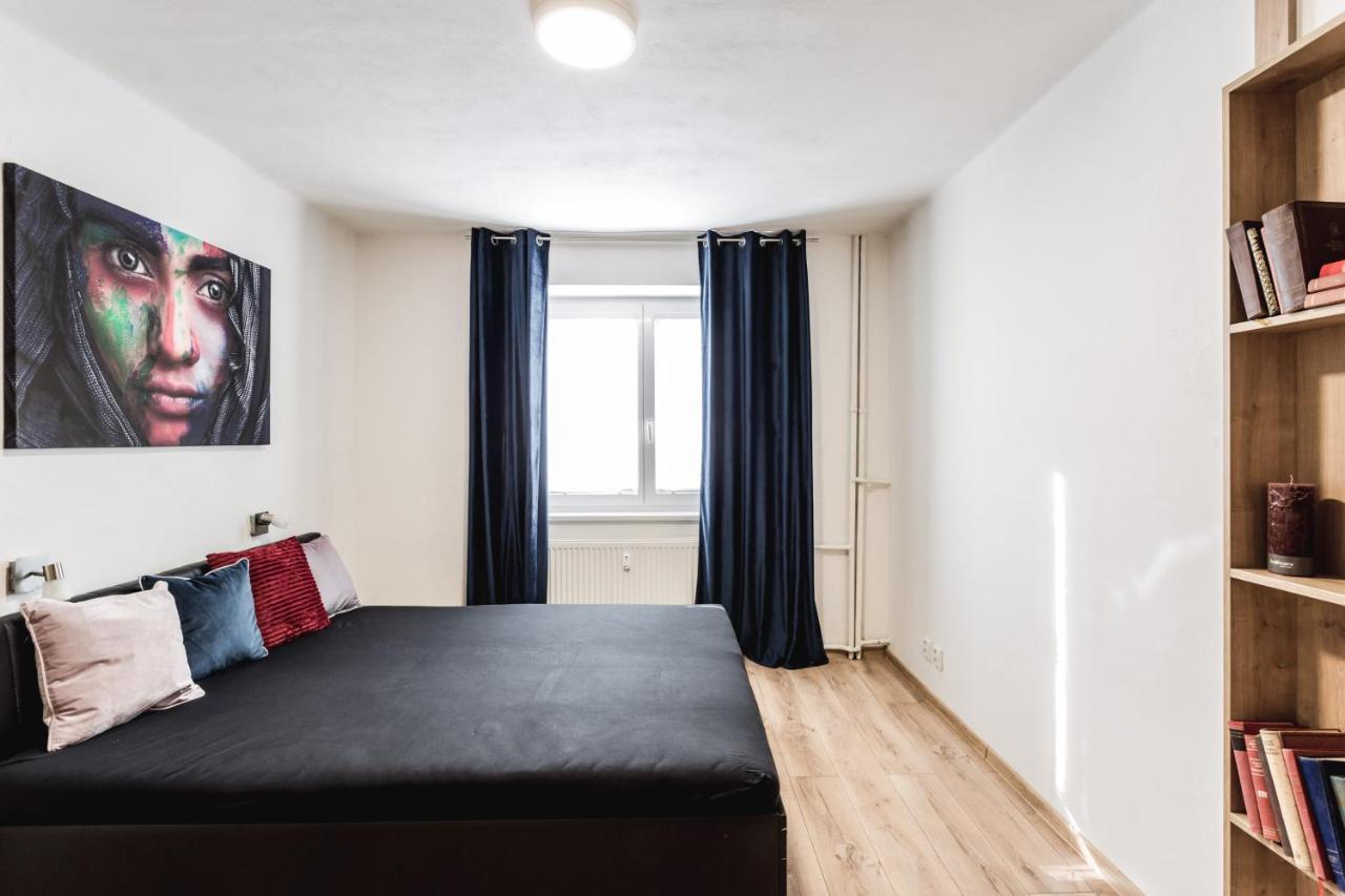 Flexihome Sk - Komenskeho - Private Parking Spot - Ultra Modern And Stylish Кошице Экстерьер фото