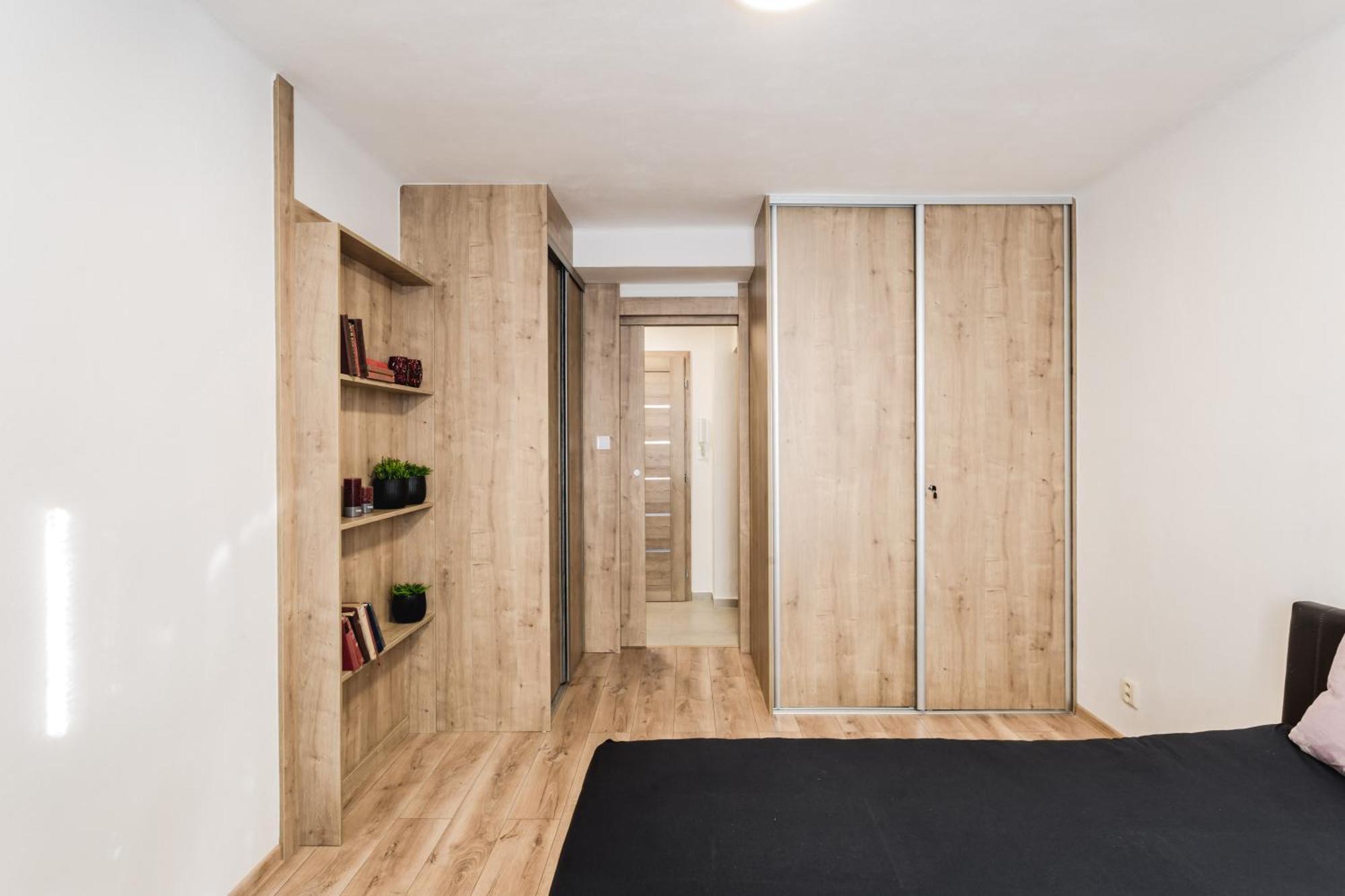Flexihome Sk - Komenskeho - Private Parking Spot - Ultra Modern And Stylish Кошице Номер фото